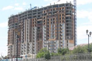 Чтобы купить квадратный метр жилья в Астрахани, нужно работать 1,5 месяца и ничего не есть