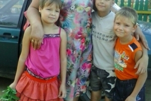 В Астрахани сотрудница детдома усыновила сразу троих воспитанников