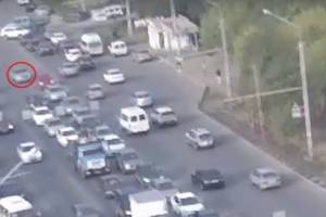 В Сети появилось видео массовой аварии в Астрахани