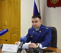 Прокурор Астраханской области ответил на вопросы молодых активистов