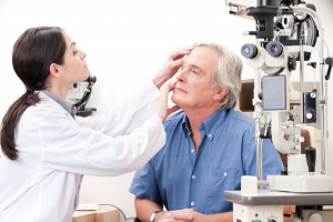 Офтальмологи приглашают астраханцев пройти бесплатную проверку зрения 