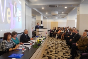 Врачи и фармацевты собрались в Астрахани на научную конференцию