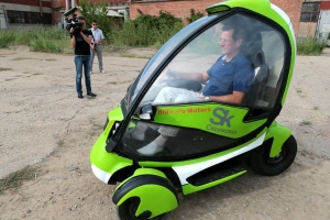 В Мордовии заинтересовались электромобилем, созданным в Астрахани
