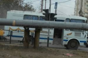 В эти минуты в Астрахани горит автобус