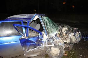 Два человека пострадали в ночном ДТП в Астрахани