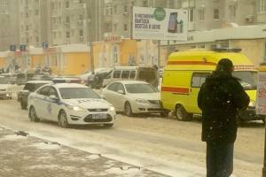 В Астрахани произошли десятки аварий из-за непогоды