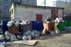 Прокуратура: в Астрахани вывоз мусора осуществляют 44 организации