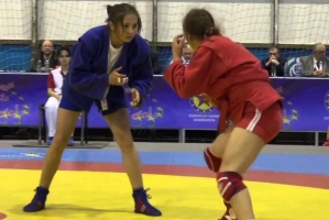 Астраханская спортсменка вернулась с серебром чемпионата мира по самбо среди студентов