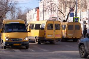 В Астраханской области на четырех неисправных маршрутках возили людей
