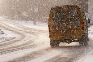 Водитель маршрутного такси №190 высадил ребёнка на трассе в мороз