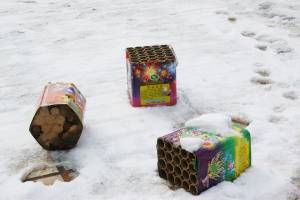 В Астрахани изымают нелегальные фейерверки