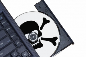 В Астрахани будут судить компьютерного пирата