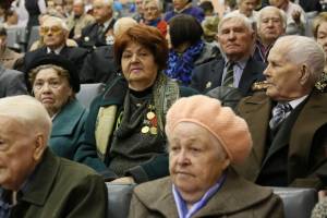 Астраханские пенсионеры получили единовременную выплату в размере 5 тыс. руб.