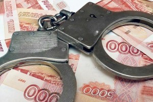 В Астрахани директор охранной организации оставил 25 сотрудников без зарплаты