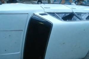 В Астраханской области братья перевернули и обчистили чужой автомобиль
