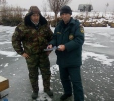Обеспечение безопасности на воде в зимний период (Черноярский район)