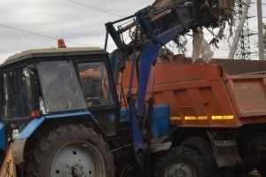 На прошлой неделе с улиц Астрахани вывезли более 1000 кубометров мусора