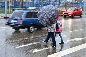 Водителям, не пропускающим пешеходов, планируют увеличить штраф до 2 500 рублей
