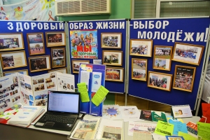 Астраханского губернатора приняли в ряды молодежных антинаркотических сил