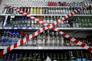 В Астрахани хотят убрать алкоголь с торговых прилавков
