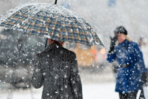 В Астраханской области 19 февраля снег, на дорогах гололедица