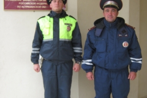 Дорожные полицейские оказали помощь водителю большегрузного автомобиля