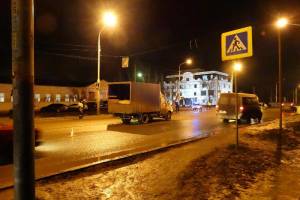 Школьницу сбил грузовик в Астрахани