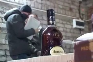 В Астрахани двое местных жителей подозреваются в незаконной маркировке контрафакта