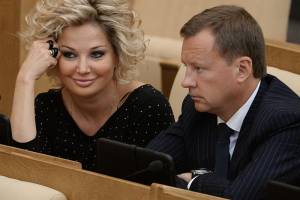 Глава СК РФ назвал причину переезда на Украину супруга экс-депутат от Астраханской области