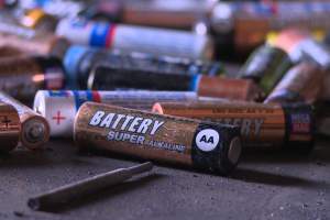 Почему батарейки крайне опасны для экологии?