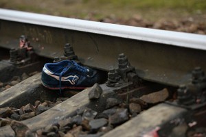 Астраханские следователи выясняют обстоятельства гибели мужчины на железной дороге
