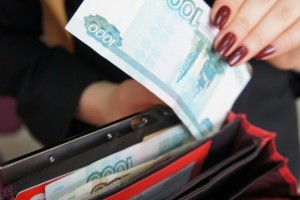 В Астрахани бывший главбух школы заплатит штраф за денежные махинации