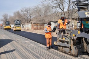 К концу года ремонт дороги в Трусовском районе Астрахани будет завершён