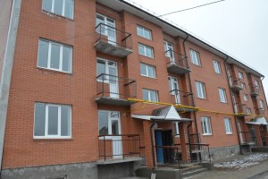 В Астраханской области задерживается строительство жилого дома для детей-сирот