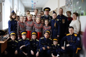 Астраханские школьники представили выставку «Следы казачьей старины»