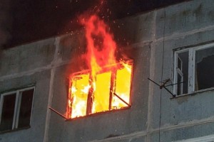 В Астрахани сгорели две квартиры
