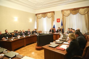 Александр Жилкин провёл совместное заседание антитеррористической комиссии и и оперативного штаба в Астраханской области