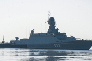 В учениях по борьбе за живучесть приняли участие 10 кораблей Каспийской флотилии