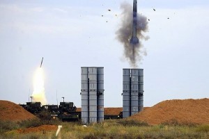 В Астраханской области прошли боевые стрельбы С-300 и С-400 «Триумф»