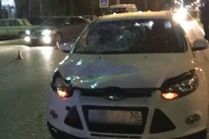 В Астрахани водитель иномарки сбил двух пешеходов, один из пострадавших скончался