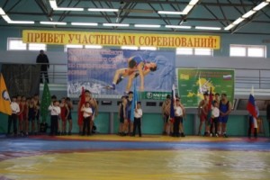 Астраханские борцы привезли с чемпионата ЮФО в Элисте 8 медалей