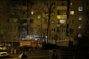 В Астрахани из-за угрозы взрыва сегодня ночью эвакуировали 88 жителей пятиэтажки