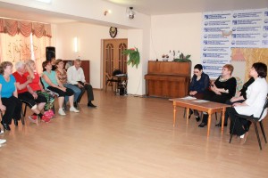 Специалисты ЦМП провели профилактическое мероприятие в центре соцобслуживания населения Кировского района