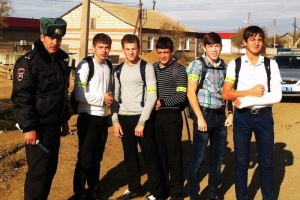 В Астраханской области дорожные полицейские провели акцию «Засветись, пешеход!»