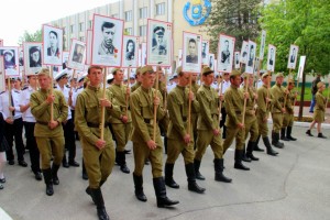 В Астрахани продолжается подготовка к параду Победы и «Бессмертному полку»