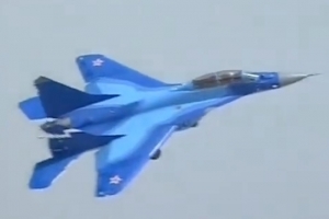 Пилот разбившегося под Астраханью МиГ-29 пытался спасти истребитель