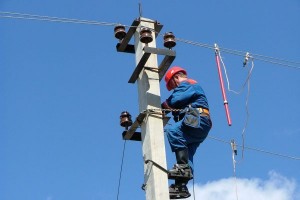 Астраханские энергетики отремонтируют 2,5 тысячи км ЛЭП