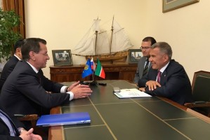 В Астрахань с официальным визитом прибыл президент Татарстана Рустам Минниханов