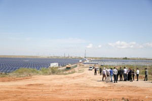 Строительство солнечной электростанции в Астраханской области завершится в июне