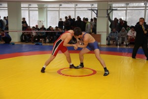 Астраханец стал победителем чемпионата России по греко-римской борьбе